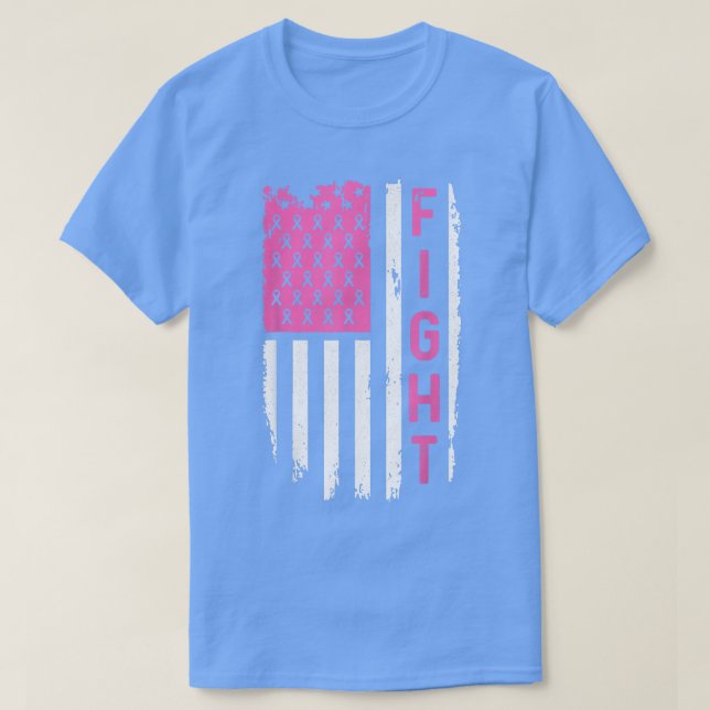 Brustkrebs-Bewusstsein Amerikanischer Flaggenkampf T-Shirt (Design vorne)