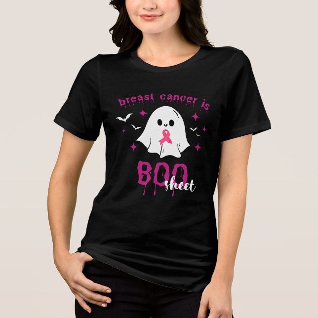 Brustkrebs ist ein boomfähiges Halloween-Brustkreb Tri-Blend Shirt (Vorderseite)
