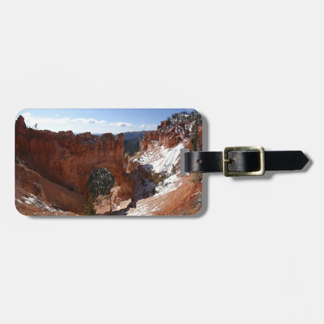 Bryce Canyon Natural Bridge Snowy Landscape Foto Gepäckanhänger (Vorderseite horizontal)