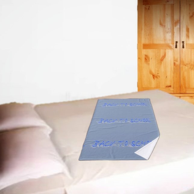 BTS Shadow-Blue Badehandtuch (This BTS Shadow-Blue Bath Towel, is great for your own personal use in the dorm, or at home!)