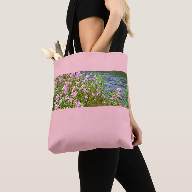 Bubblegum pink mit Naturszene oder Ihrem Bild Tasche (Von Nahem)