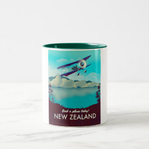 Buchen Sie noch heute ein Flugzeug! Neuseeland Zweifarbige Tasse