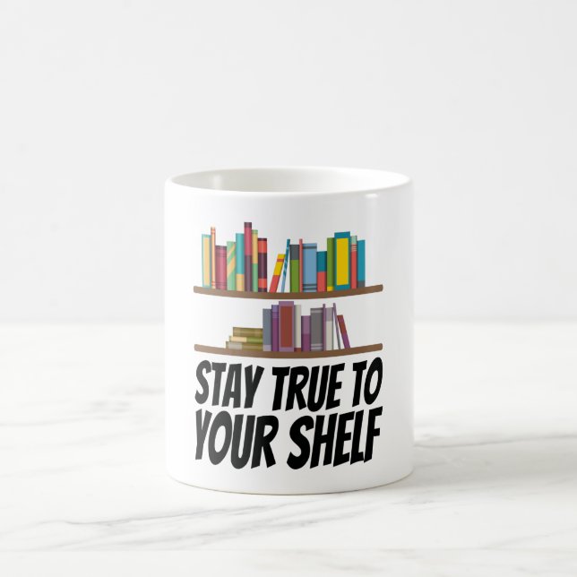 Bücher - Bleibe an Ihrem Platz Kaffeetasse (Mittel)