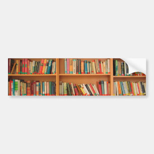 Bücher im Hintergrund der virtuellen Bibliothek Autoaufkleber