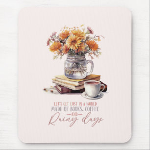 Bücher, Kaffee und Regentage Mousepad
