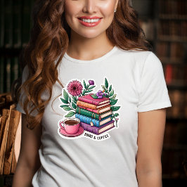 Bücher und Kaffeemaschine T-Shirt