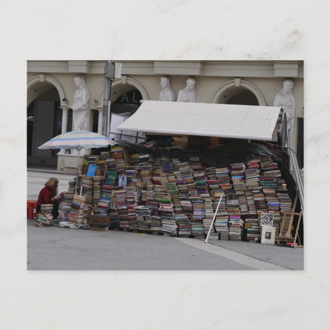 Buchhändler in Skopje, Nordmakedonien Postkarte (Vorderseite)