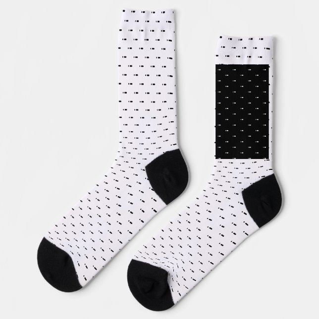 Buchstabe A im Schwarzen Morse-Code Alphabet Socken (Linkes Detail)