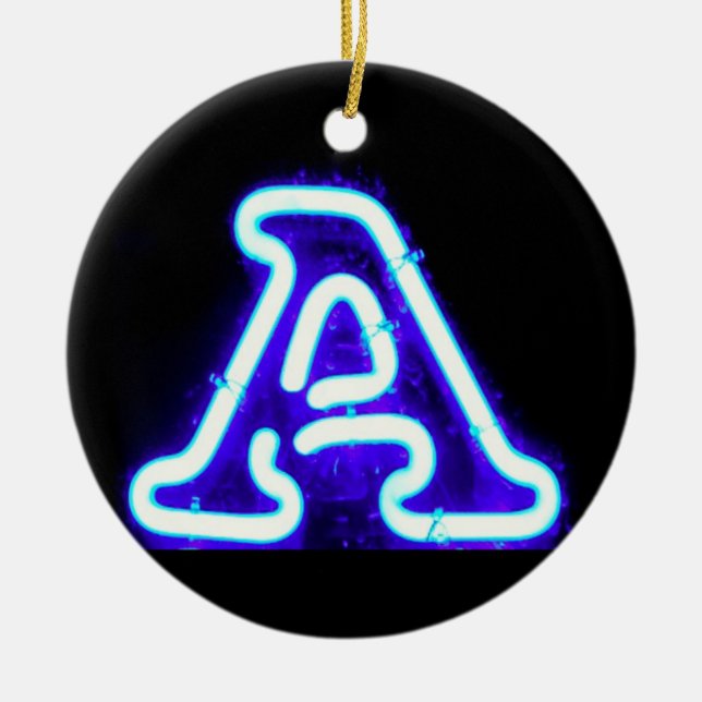 Buchstabe "A" in Neon Blue Keramikornament (Vorne)