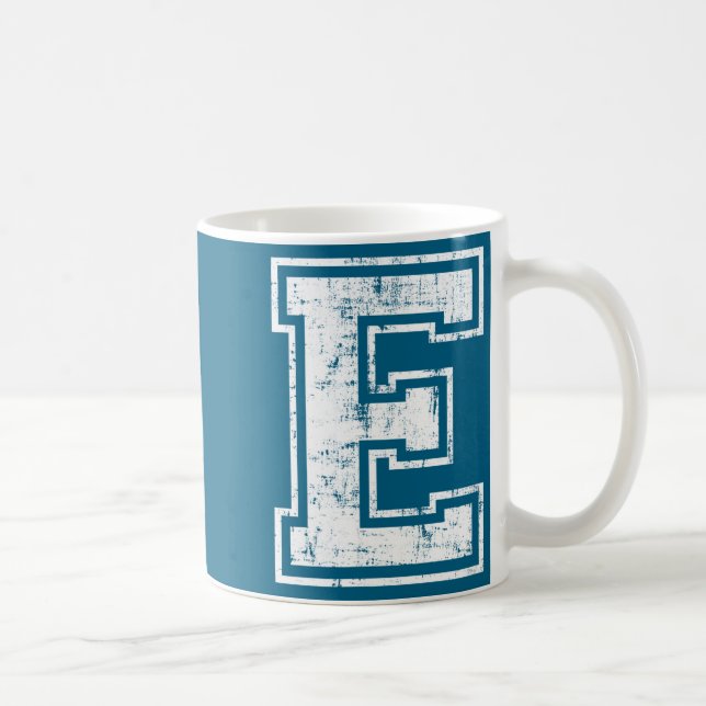 Buchstabe E Großbuchstabe Alphabet Anfangsdesign Kaffeetasse (Rechts)