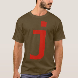 Buchstabe j in der minimalen Typografie des roten T-Shirt
