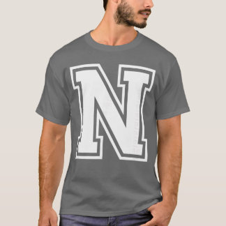 Buchstabe N Name Anfangsbuchstabe Varsity Alphabet T-Shirt
