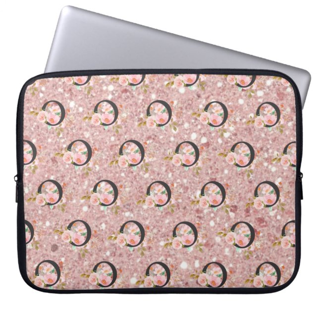 Buchstabe O Laptopschutzhülle (Vorderseite)