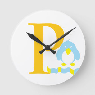 Buchstabe P Anfangszeit Runde Wanduhr