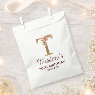 Buchstabe T Gold Monogramm Blush Rosa Rosen Geschenktütchen