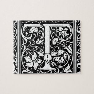 Buchstabe T Mittelalterliche Monogramm-Kunst Art N