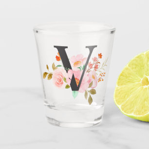 Buchstabe V Schnapsglas