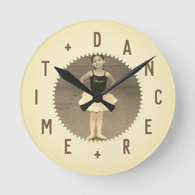 Buchstabennummern Runde Wanduhr (Vorderseite)