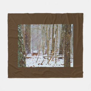 Buck Deer im Schneesturm Fleecedecke