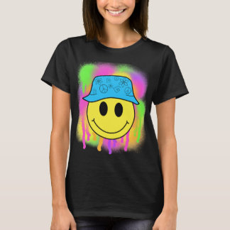 Bucket Hat Smiley T-Shirt