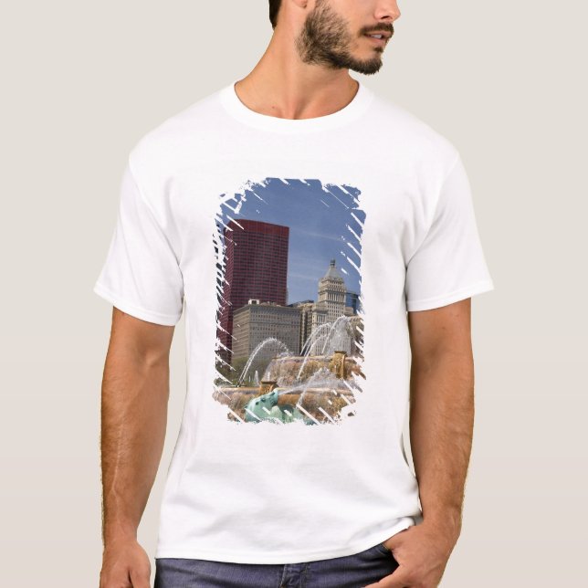 Buckingham Fountain in Grant Park T-Shirt (Vorderseite)