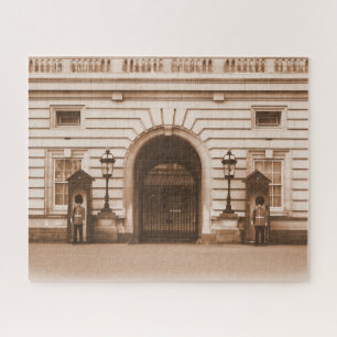 Buckingham Palace Guards - 16x20 - 520 Stk.