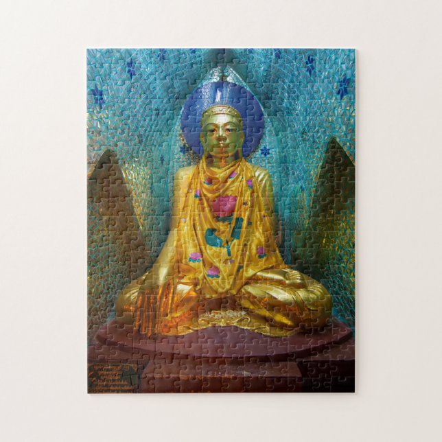 Buddha in der Verzierten Alcove (Vertikal)