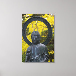 Buddha-Statue im Japanischen Garten Golden Leinwanddruck