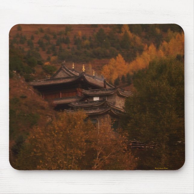 Buddhist Temple Mousepad (Vorne)