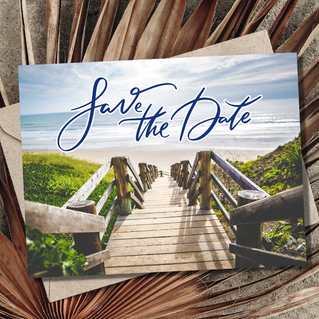 Budget Beach Wedding Save the Date Ankündigungspostkarte (Budget Beach Wedding Save the Date Postcard)
