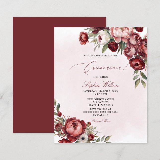 Budget Burgundy Blush Floral Quinceañera Einladung (Vorne/Hinten)