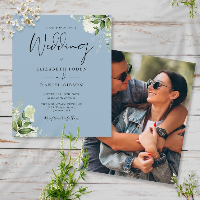 Budget Dusty Blue Foliage Foto Hochzeit Einladung (Von Creator hochgeladen)