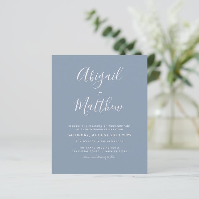 Budget Dusty Blue Modern Foto Hochzeit Einladung (Stehend Vorderseite)