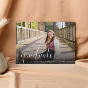 Budget Elegante Script Typografie Foto Grad Party Einladung