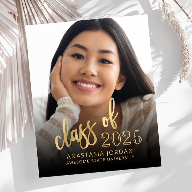 Budget Foto 2025 Gold Script Grad Ankündigung (Von Creator hochgeladen)