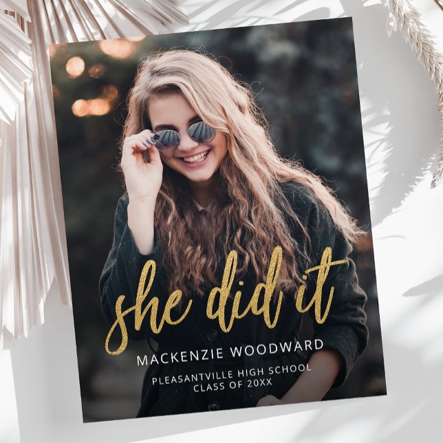 Budget Foto Gold Sie tat es Abschluss (Von Creator hochgeladen)