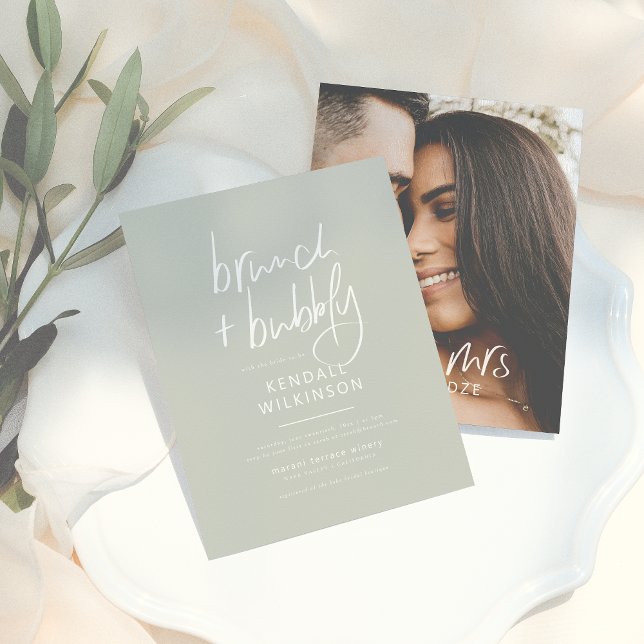 Budget Future Frau Sage Green Brunch & Bubbly Foto (Von Creator hochgeladen)