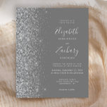 Budget Gray Silver Glitzer Wedding Einladung<br><div class="desc">Die links Kulisse dieser eleganten,  modernen Hochzeitseinladung besticht durch eine silberne Imitat-Glitzer-Grenze. Der individuell anpassbare Text kombiniert handschriftlich,  kopperplate und kursiv Schriftart auf grauem Hintergrund. Auf der Rückseite ist ein passendes grau- und silberfarbenes Design erkennbar.</div>