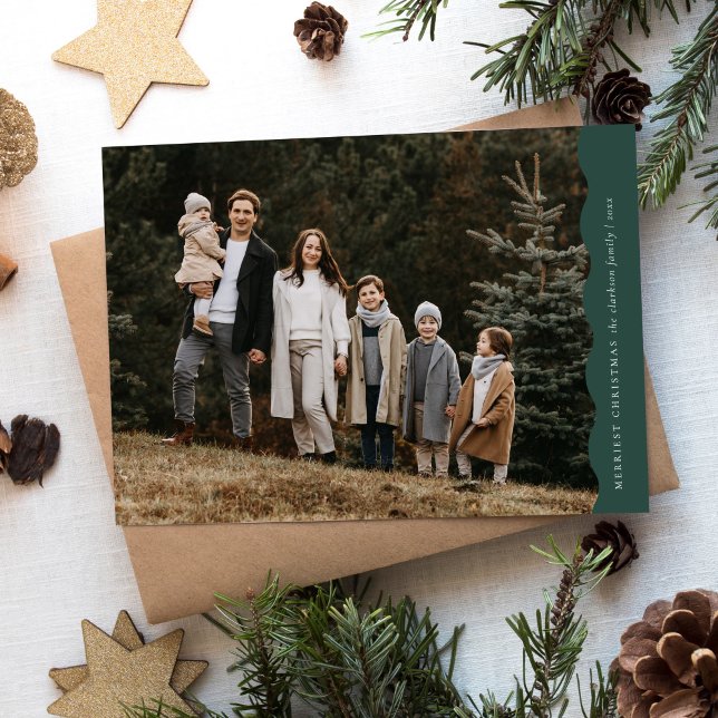 Budget Green Modern Wavy Zwei Fotos Weihnachten (Von Creator hochgeladen)