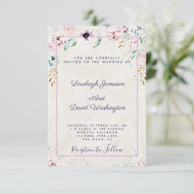 Budget Hübsch Rosa und lila Blumenhochzeit Invi Einladung (Stehend Vorderseite)