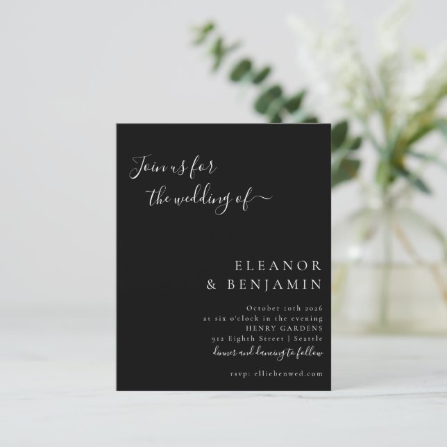 Budget Minimalistische Solid Black Wedding Einladu (Stehend Vorderseite)