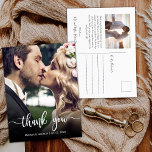 Budget Modernes handgeschriebenes Hochzeitsgeschen Postkarte<br><div class="desc">Modernes, handgeschriebenes Foto für Hochzeiten. Danke Postcard. Moderne Stilvolle Hochzeit danke Ihnen Postkartenvorlage mit einem vollen vertikalen Foto auf der Vorderseite mit dem Overlay Text "Danke" in einem handgeschriebenen Typografie-Script-Schriftart in Weiß auf dem Bild. Personalisieren Sie den individuelle Name und danken Sie Ihnen Nachricht. Wenn Sie lieber Ihre Notiz handschreiben,...</div>