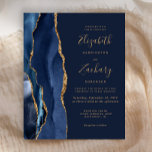 Budget Navy Blue Gold Agate Einladung Hochzeit<br><div class="desc">Die links Kulisse dieser eleganten,  modernen Hochzeitseinladung besticht durch eine marineblau-blaue Aquarellgrenze mit vergoldetem Imitat-Glitzer. Der anpassbare Text kombiniert goldfarbene Handschrift,  Copperplate und kursiv Schriftart auf marinebasischem Hintergrund. Der Rücken ist massiv marineblau.</div>