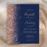 Budget Navy Rose Gold Glitzer Hochzeit Einladung<br><div class="desc">Die links Kulisse dieser eleganten,  modernen Hochzeitseinladung besticht durch eine Rose Gold Imitat Glitzer-Grenze. Der anpassbare Text kombiniert eine handgeschriebene Handschrift in blasser Rose mit goldblütigen Farbtönen,  Copperplate und kursivem Schriftart auf marinebasischem Hintergrund. Die Rückseite ist mit einem passenden Marineblau und Rose-Gold-Design ausgestattet.</div>
