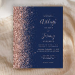 Budget Navy Rose Gold Glitzer Hochzeit Einladung<br><div class="desc">Die links Kulisse dieser eleganten,  modernen Hochzeitseinladung besticht durch eine Rose Gold Imitat Glitzer-Grenze. Der anpassbare Text kombiniert eine handgeschriebene Handschrift in blasser Rose mit goldblütigen Farbtönen,  Copperplate und kursivem Schriftart auf marinebasischem Hintergrund. Die Rückseite ist mit einem passenden Marineblau und Rose-Gold-Design ausgestattet.</div>