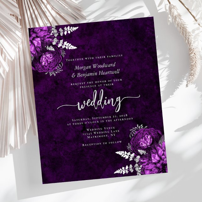 Budget Plum Lila Silver Floral Wedite Einladung (Von Creator hochgeladen)