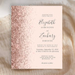 Budget Rosa Rose Gold Glitzer Hochzeit einladen<br><div class="desc">Die links Kulisse dieser eleganten,  modernen Hochzeitseinladung besticht durch eine Rose Gold Imitat Glitzer-Grenze. Der anpassbare Text kombiniert handgeschriebene Holzkohle,  Copperplate und kursiv Schriftart auf einem rot-rosa Hintergrund. Auf der Rückseite ist ein passender Glitzer für Rot und Rose.</div>