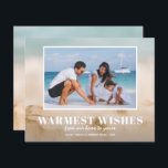 Budget Sand and Sea Beach Foto Weihnachtskarten<br><div class="desc">Kleine, horizontale Weihnachtskarten mit 4, 5" x 5, 6" Papier mit Weihnachtskarten bieten Ihren Lieblings- oder Warmwetter-Foto auf unserer Weihnachtskarte mit schick weißem Sand und Meer. Diese preisgünstigen Ferienfotokarten sind auf 110 lb Papier gedruckt, das in 3 Größen erhältlich ist. **WEISSE UMGEBUNGEN SIND OPTIONAL AUF DER BESTELLSEITE. Achten Sie darauf,...</div>