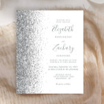 Budget Silver Glitzer White Wedding Einladung<br><div class="desc">Die links Kulisse dieser eleganten,  modernen Hochzeitseinladung besticht durch eine silberne Imitat-Glitzer-Grenze. Der anpassbare Text kombiniert graue Handschrift,  Copperplate und kursiv Schriftart auf weißem Hintergrund. Auf der Rückseite ist ein passendes silber-weißes Design erkennbar.</div>