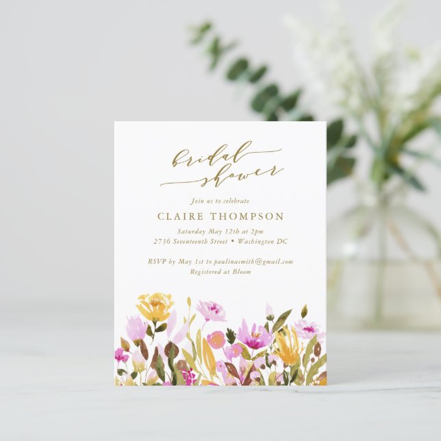 Budget Summer Pink Blume Brautparty Einladung (Stehend Vorderseite)